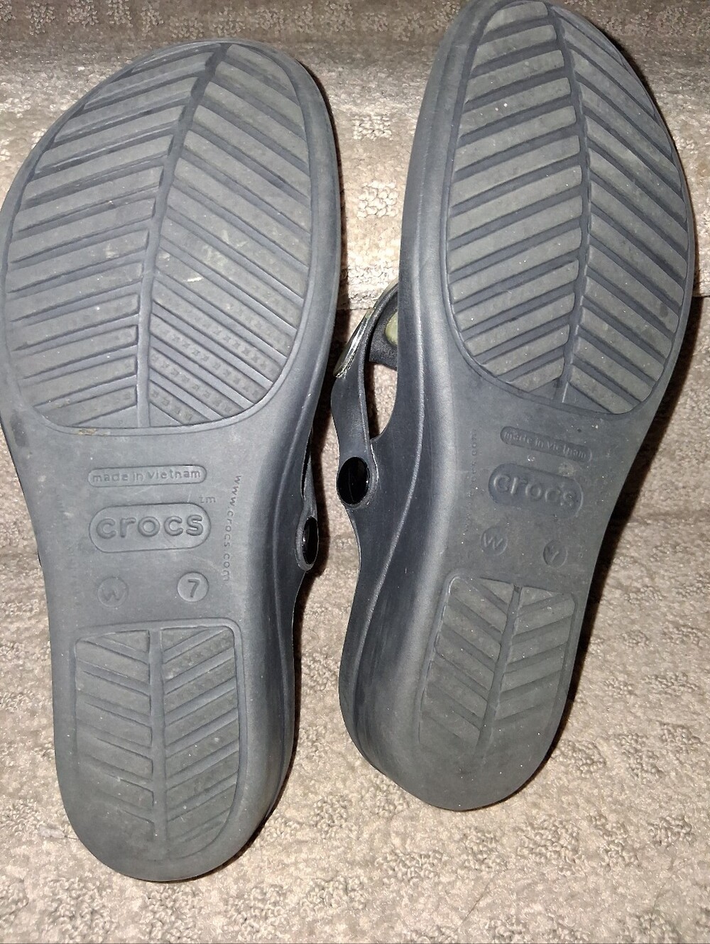 CROCS Women's Blsck Flip Sandal with Silver Mickey - Picture 3 of 3